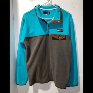Women’s Patagonia pullover